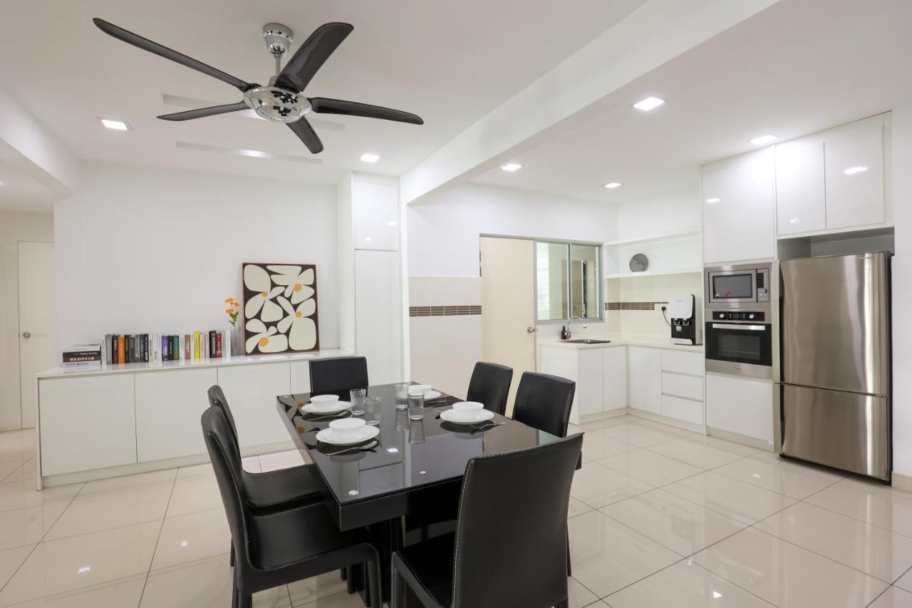 Cozy 2 Bedroom W Pool - 6 Pax - Kajang Εξωτερικό φωτογραφία